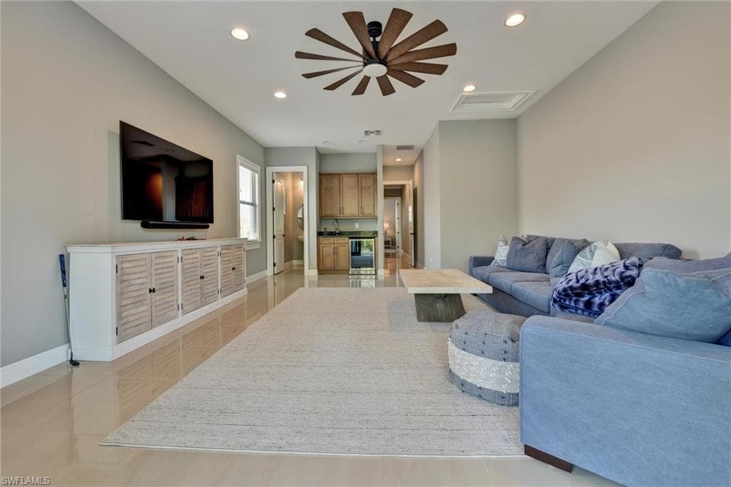 12766 Dundee Ln, Naples, FL 34120-37