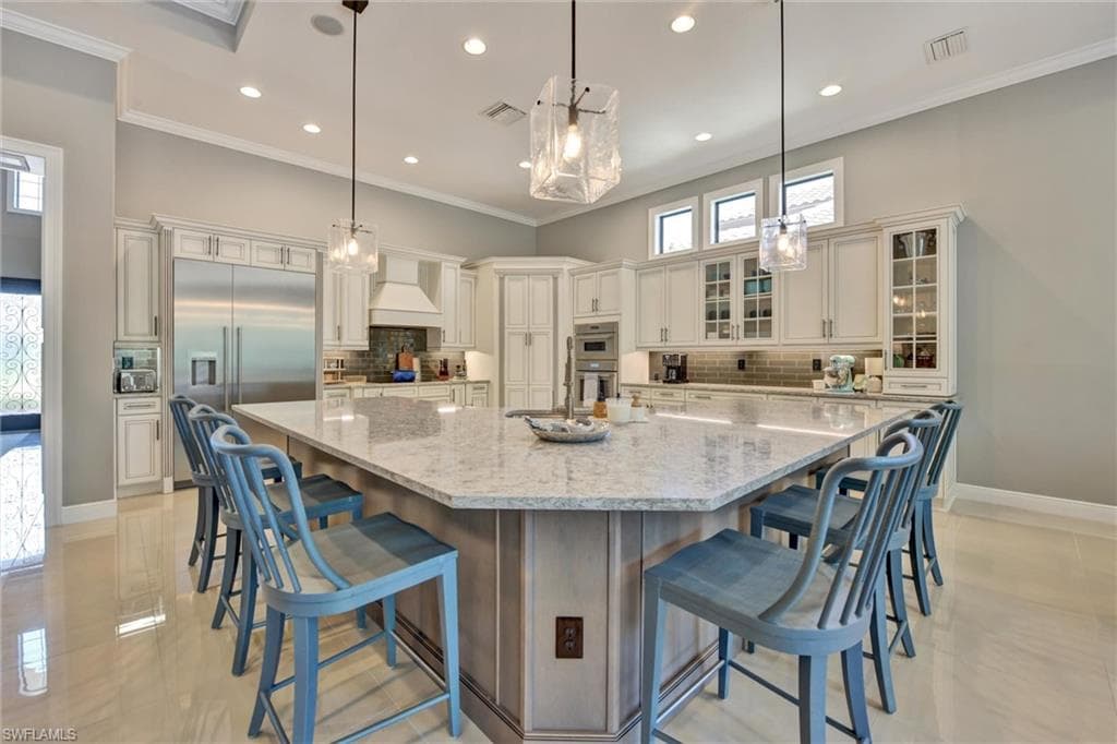 12766 Dundee Ln, Naples, FL 34120-8