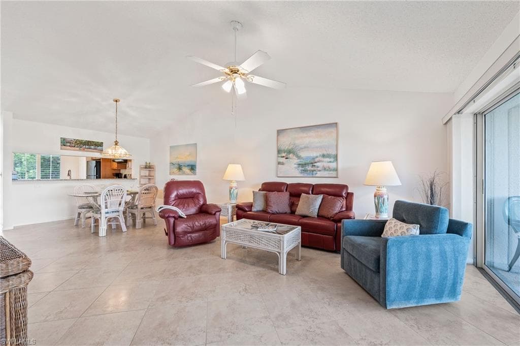 7065 Dennis Cir, Naples, FL 34104-17