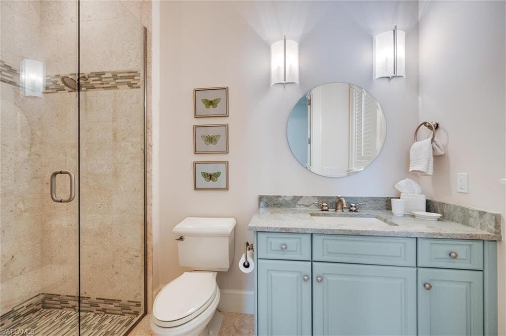 2250 Crayton Rd, Naples, FL 34103-30