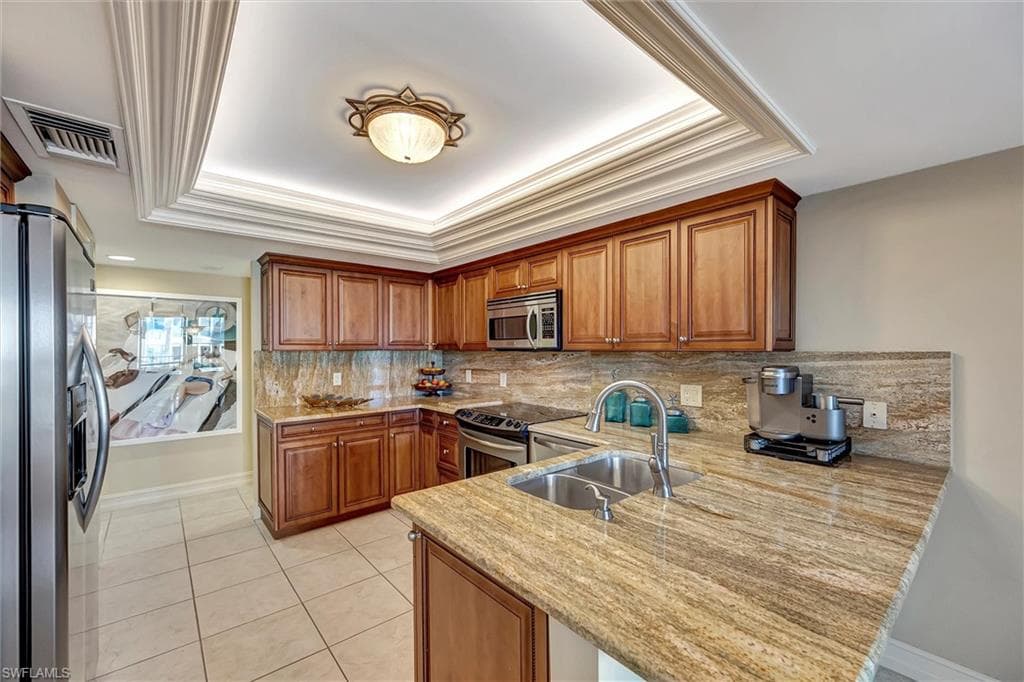 4451 Gulf Shore Blvd N 406, Naples, FL 34103-20