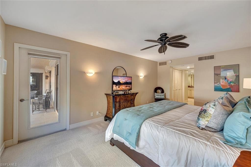 4451 Gulf Shore Blvd N 406, Naples, FL 34103-28