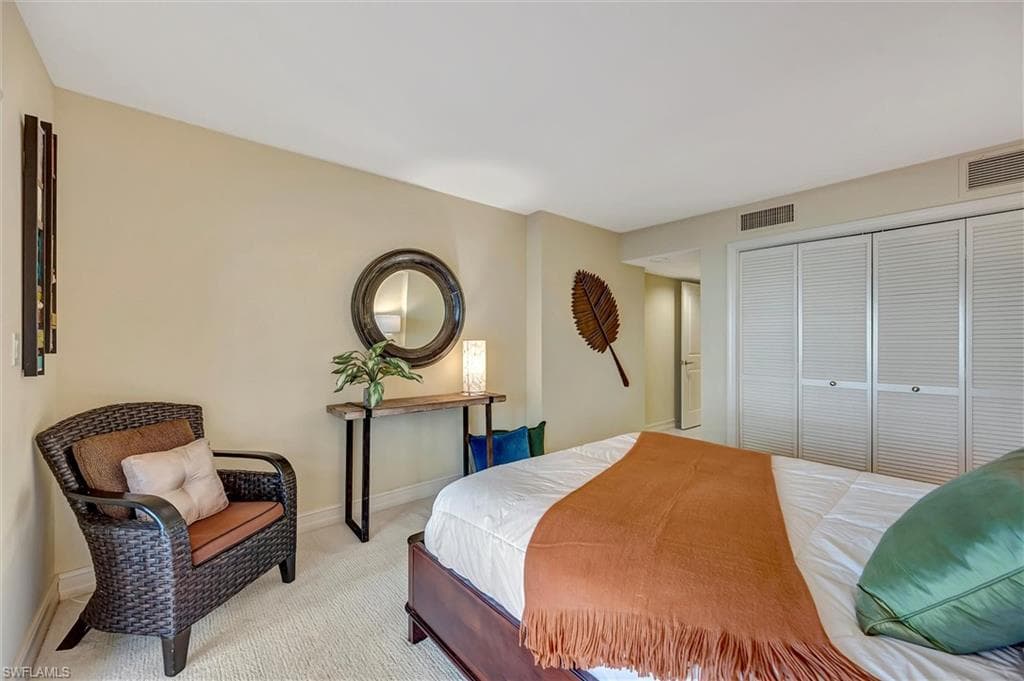 4451 Gulf Shore Blvd N 406, Naples, FL 34103-34