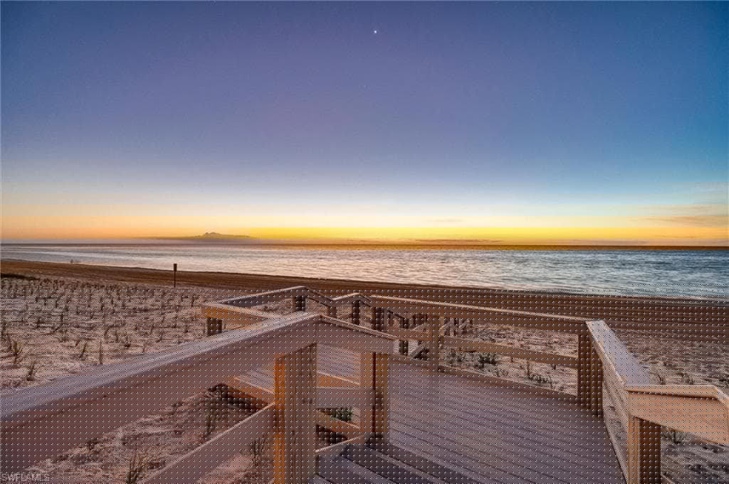4451 Gulf Shore Blvd N 406, Naples, FL 34103-46