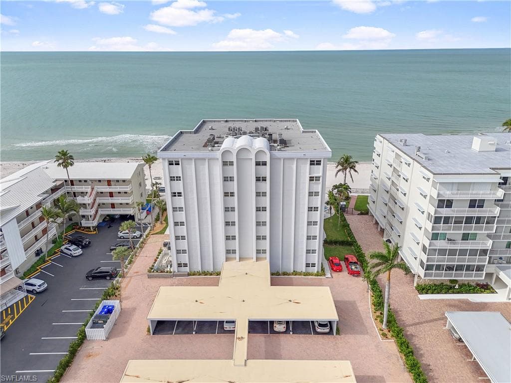 1919 Gulf Shore Blvd N 503, Naples, FL 34102-17