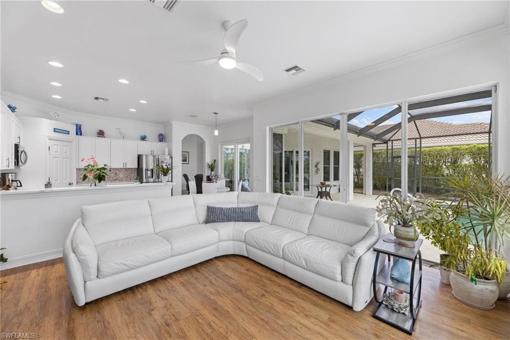 6750 Bent Grass Dr, Naples, FL 34113-13