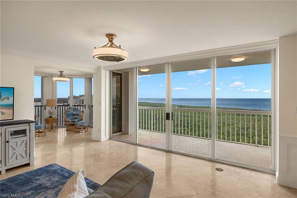 6573 Marissa Loop 2004, Naples, FL 34108-20