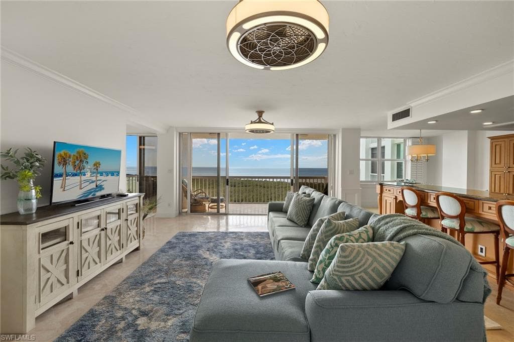 6573 Marissa Loop 2004, Naples, FL 34108-22