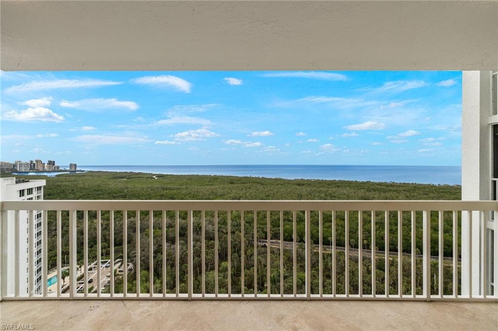 6573 Marissa Loop 2004, Naples, FL 34108-7