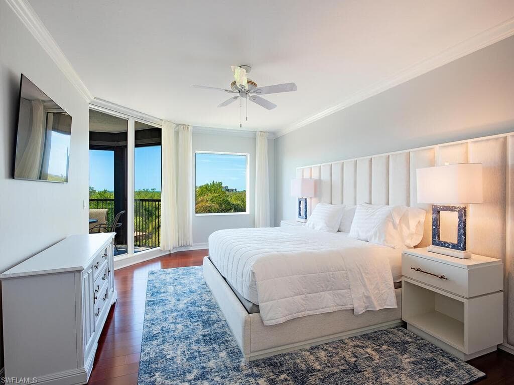 7425 Pelican Bay Blvd 301, Naples, FL 34108-10