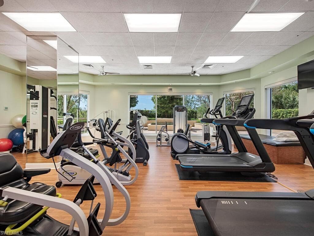 7425 Pelican Bay Blvd 301, Naples, FL 34108-21