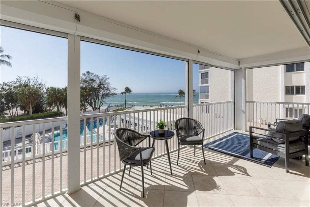 3401 Gulf Shore Blvd N 205, Naples, FL 34103-1