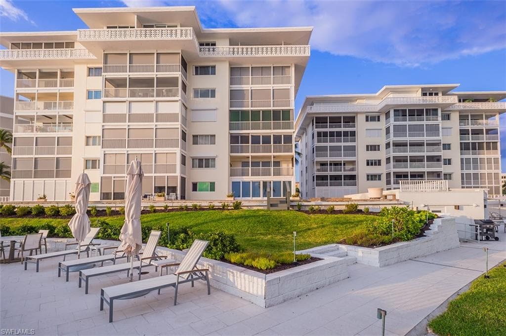 3401 Gulf Shore Blvd N 205, Naples, FL 34103-35