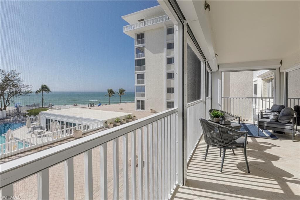 3401 Gulf Shore Blvd N 205, Naples, FL 34103-2