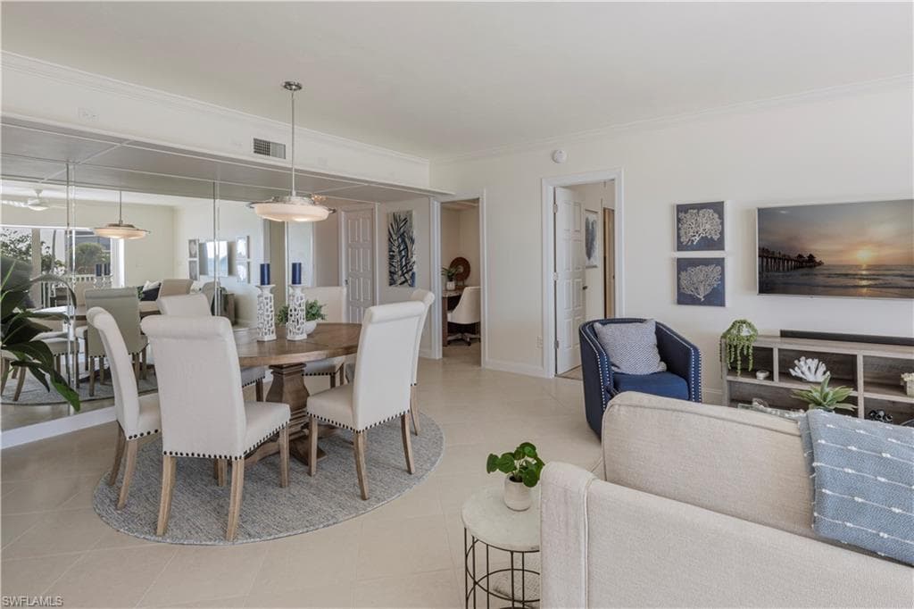 3401 Gulf Shore Blvd N 205, Naples, FL 34103-7