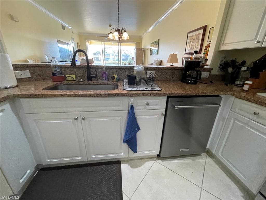 1182 Sweetwater Ln 1803, Naples, FL 34110-11