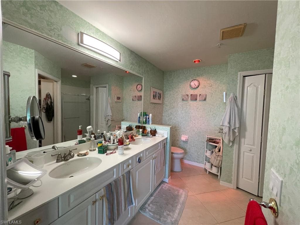 1182 Sweetwater Ln 1803, Naples, FL 34110-15