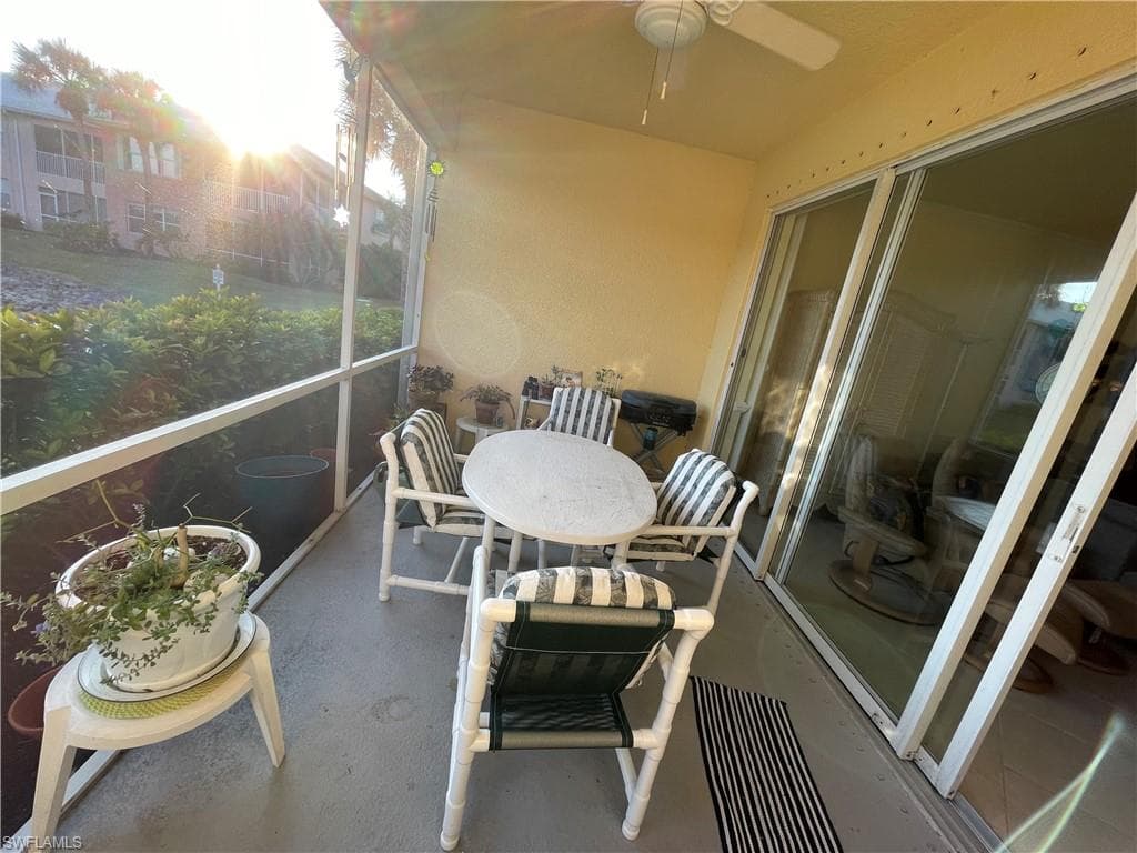 1182 Sweetwater Ln 1803, Naples, FL 34110-3