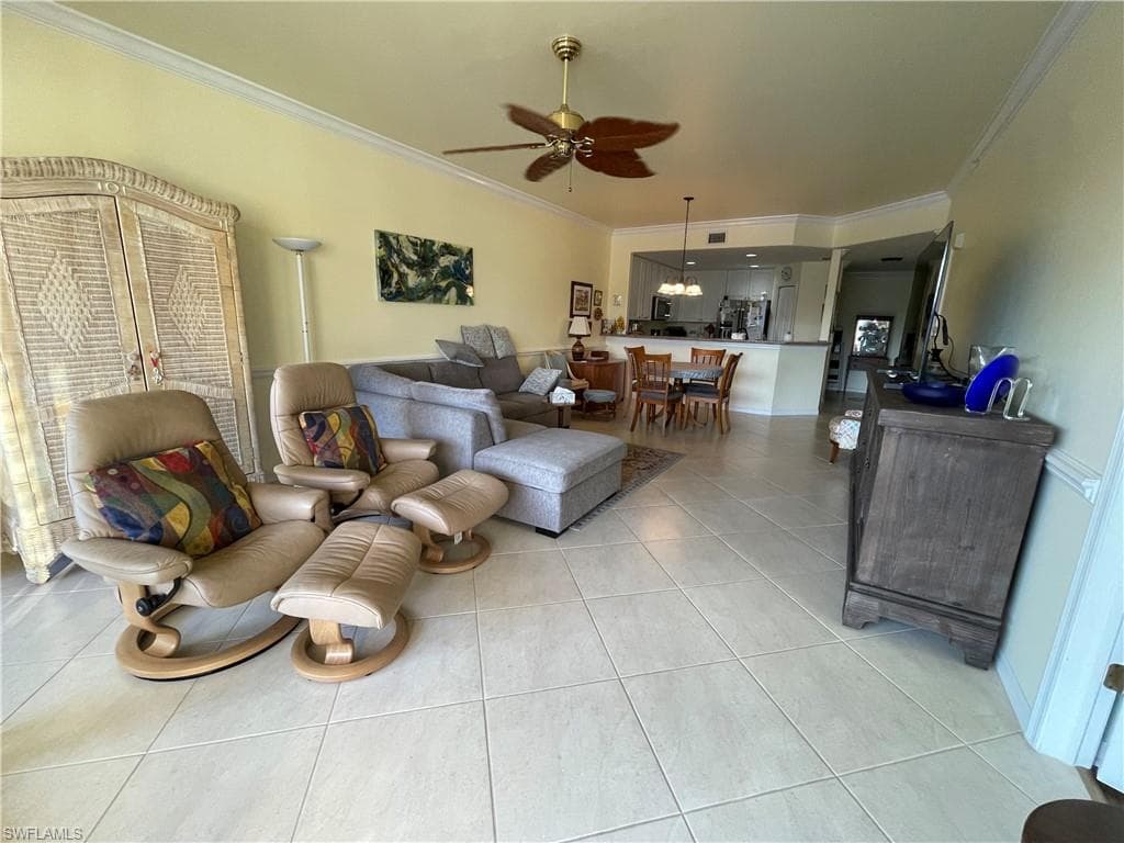 1182 Sweetwater Ln 1803, Naples, FL 34110-6