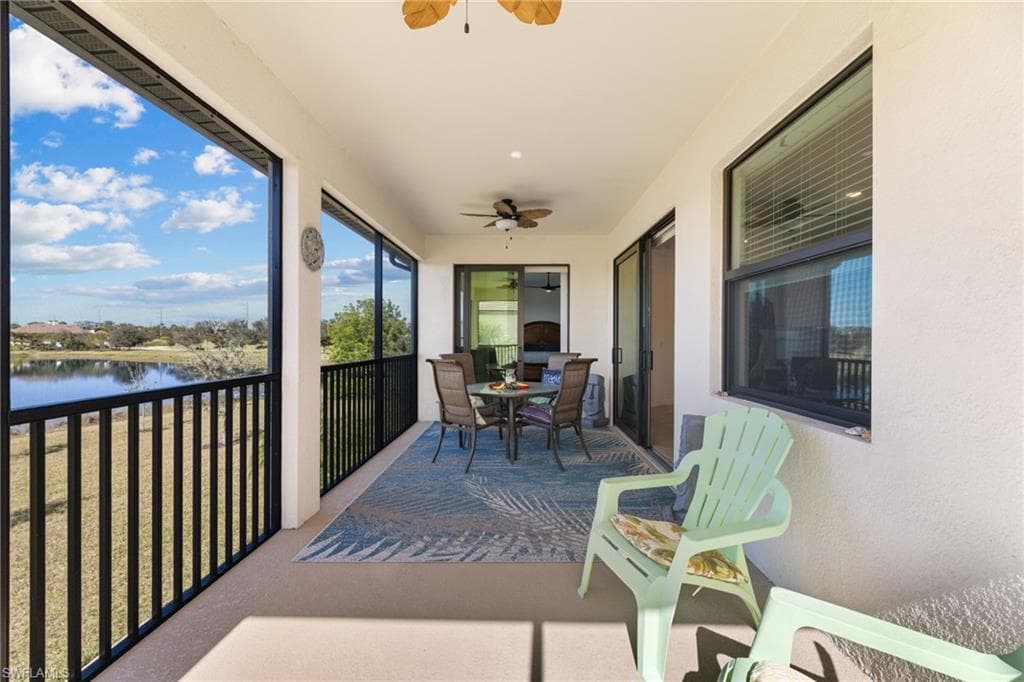 2375 Montserrat Ln 201, Naples, FL 34120-9