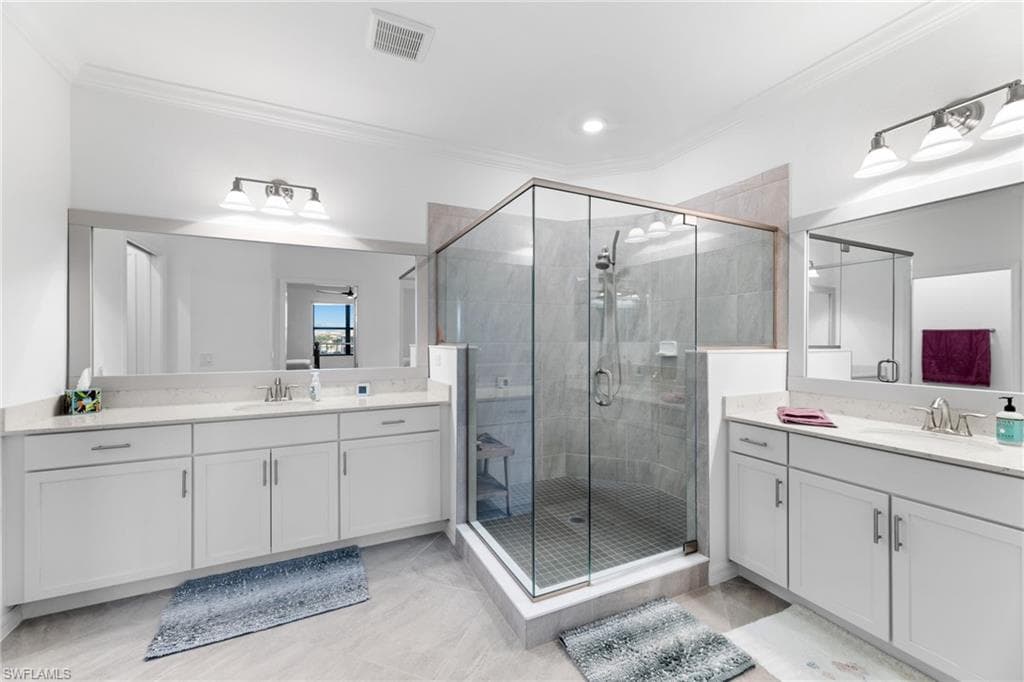 2375 Montserrat Ln 201, Naples, FL 34120-22
