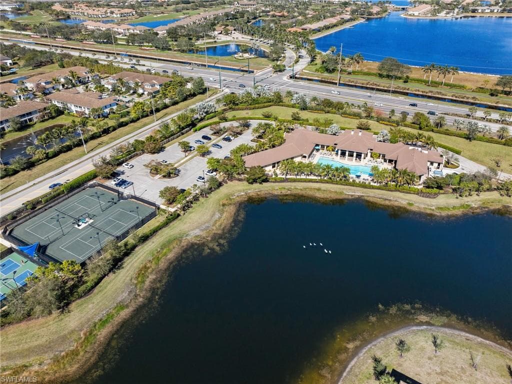 2375 Montserrat Ln 201, Naples, FL 34120-41