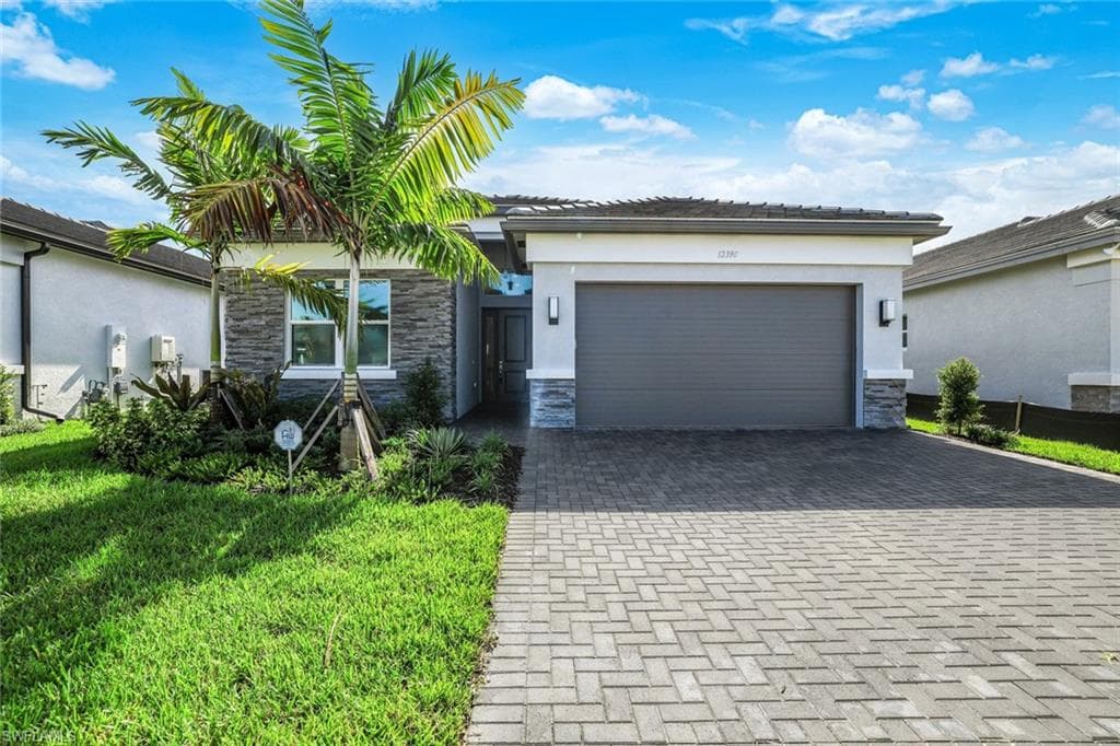 12390 Purple Ficus Way, Naples, FL 34120-2