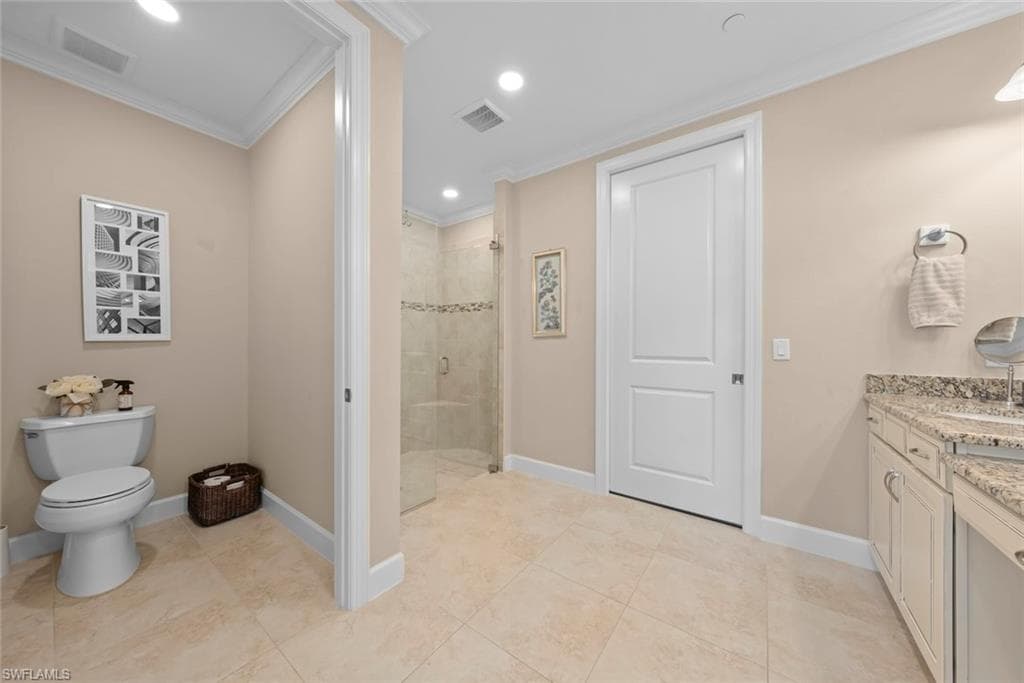 8773 Bellano Ct 102, Naples, FL 34119-17