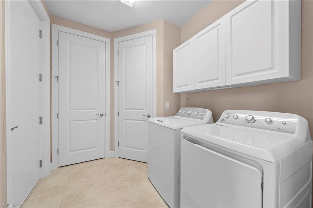 8773 Bellano Ct 102, Naples, FL 34119-21