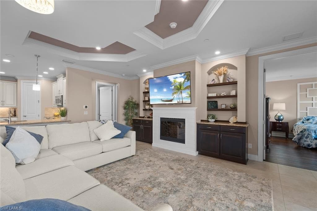 8773 Bellano Ct 102, Naples, FL 34119-7