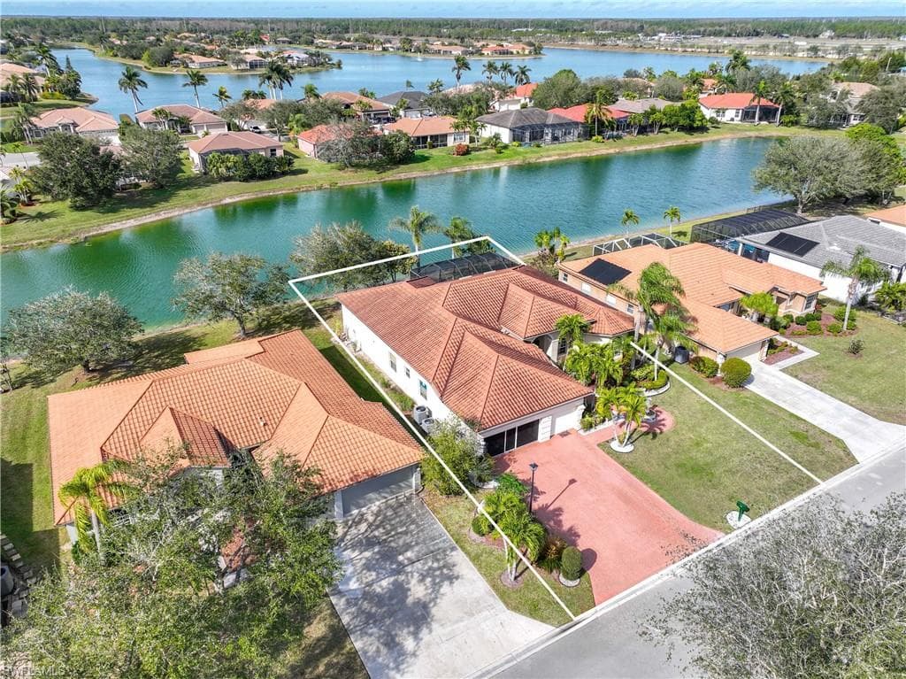 710 Grand Rapids Blvd, Naples, FL 34120-4