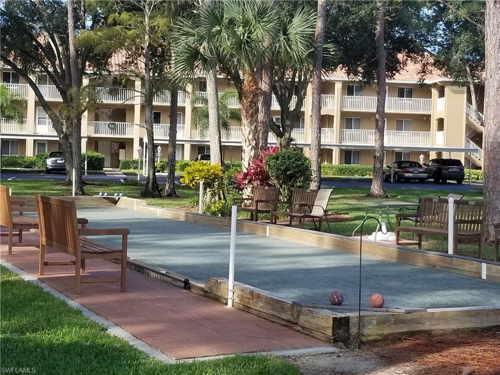 5985 Bloomfield Cir D307, Naples, FL 34112-20
