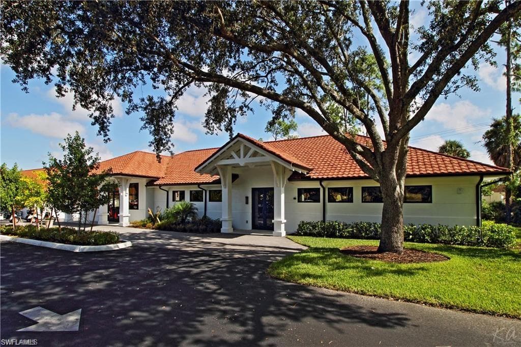 5985 Bloomfield Cir D307, Naples, FL 34112-26