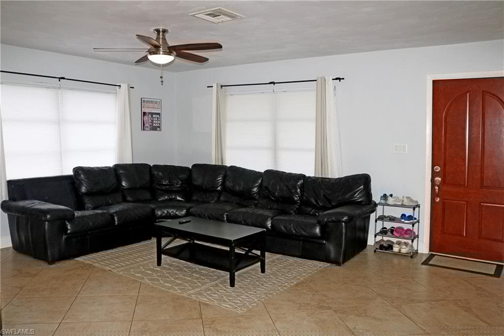 750 103rd Ave N, Naples, FL 34108-3