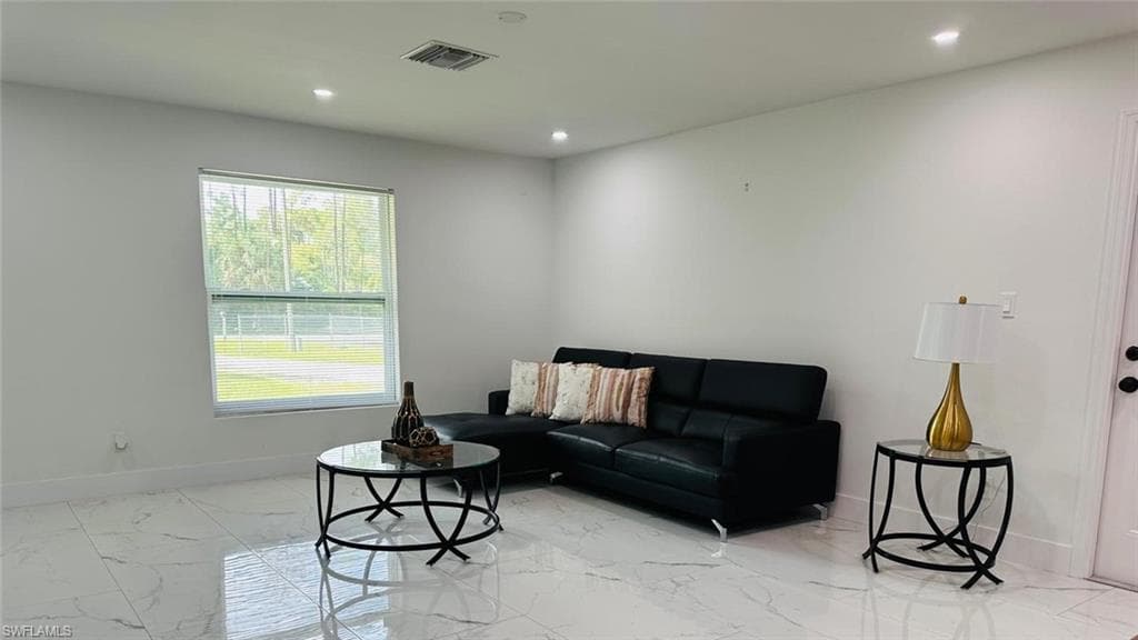6005 Star Grass Ln, Naples, FL 34116-4