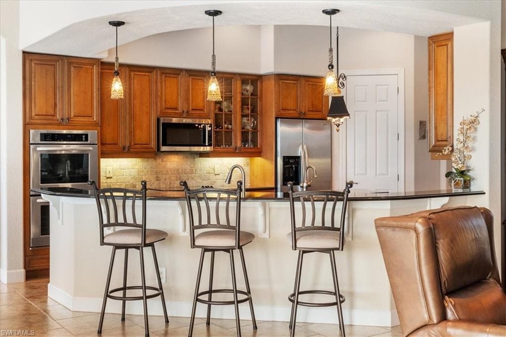 12134 Wicklow Ln, Naples, FL 34120-15