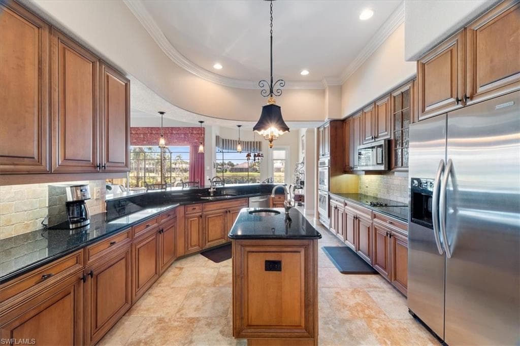 12134 Wicklow Ln, Naples, FL 34120-17