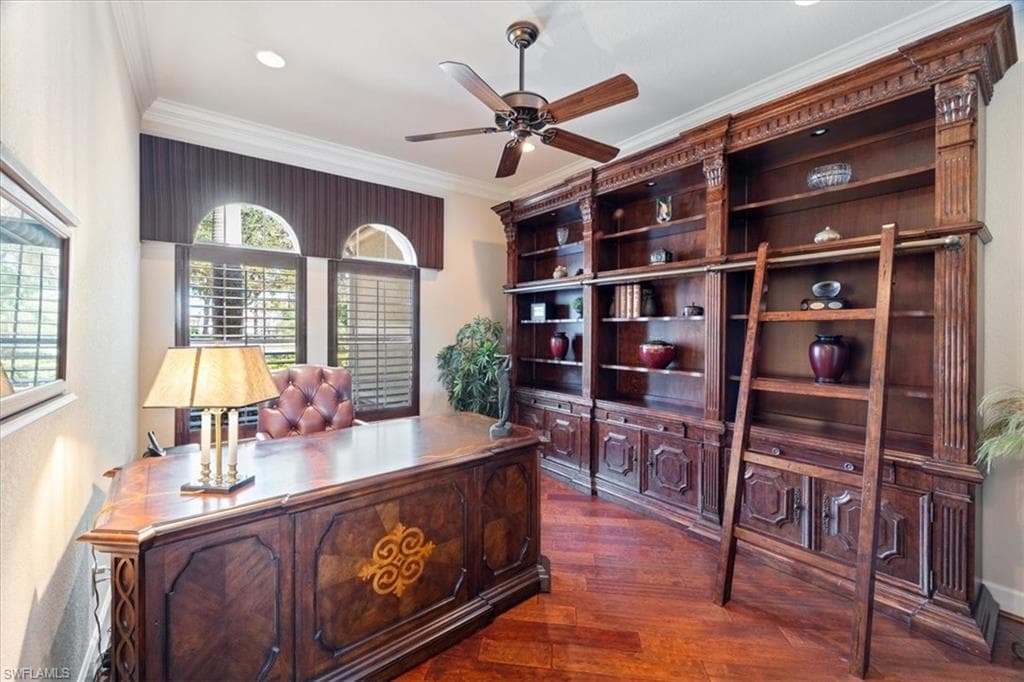 12134 Wicklow Ln, Naples, FL 34120-21