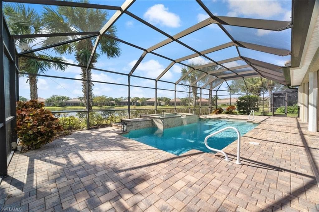 12134 Wicklow Ln, Naples, FL 34120-40