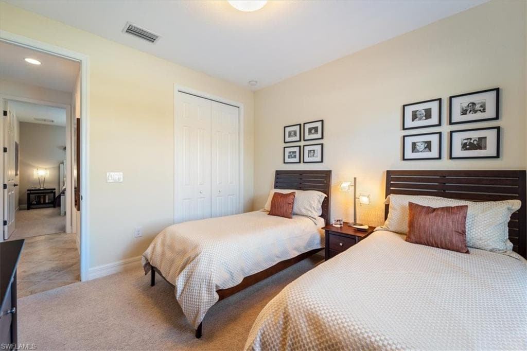12570 Fenhurst Way, Naples, FL 34120-30