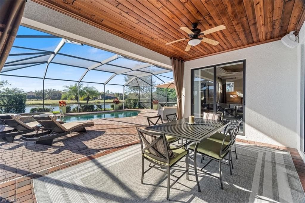 12570 Fenhurst Way, Naples, FL 34120-34