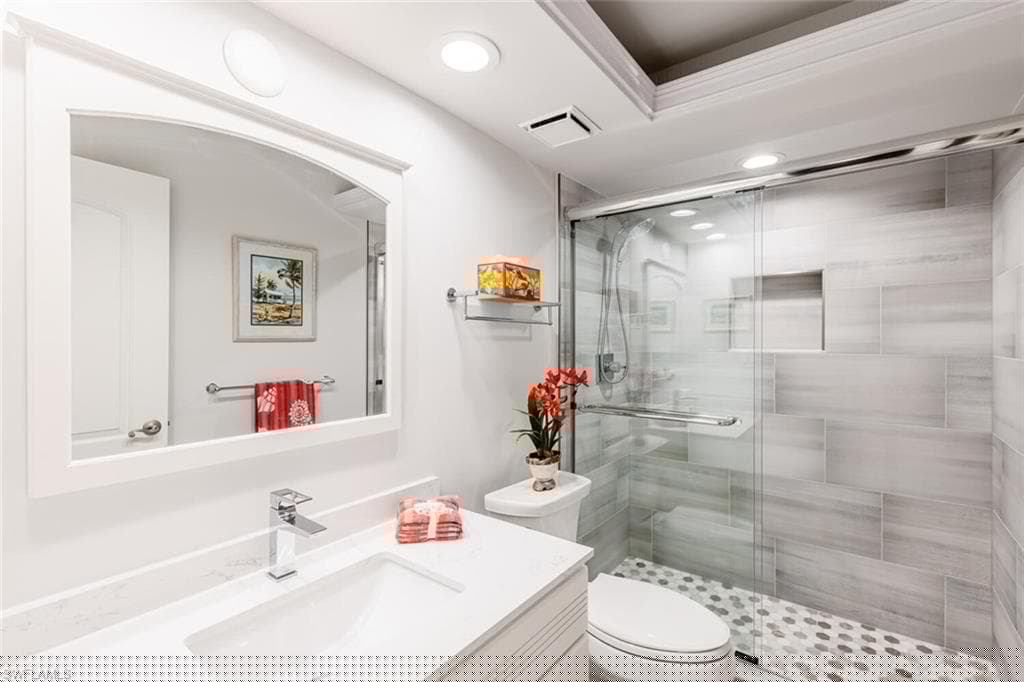 651 Seaview Ct B206, Marco Island, FL 34145-10