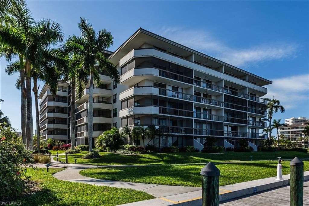 651 Seaview Ct B206, Marco Island, FL 34145-24