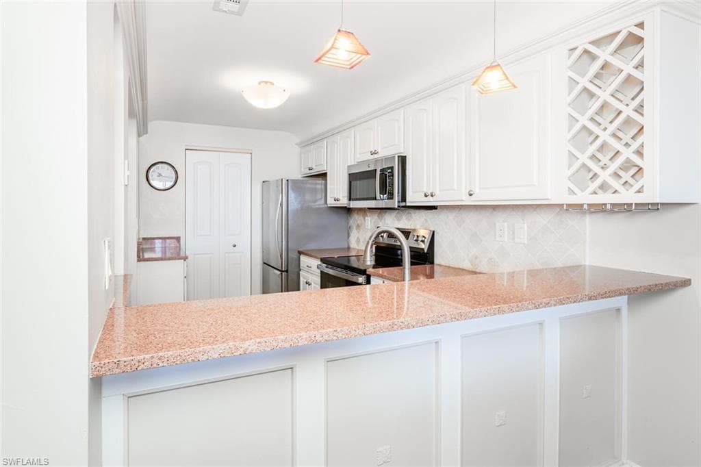 651 Seaview Ct B206, Marco Island, FL 34145-6