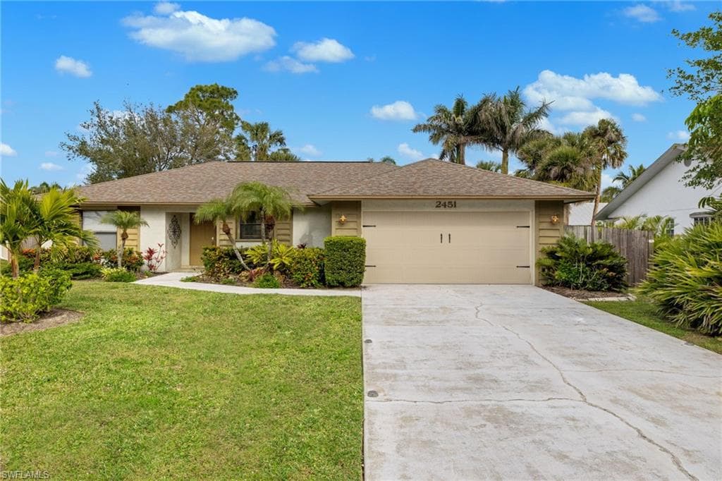 2451 River Reach Dr, Naples, FL 34104-4