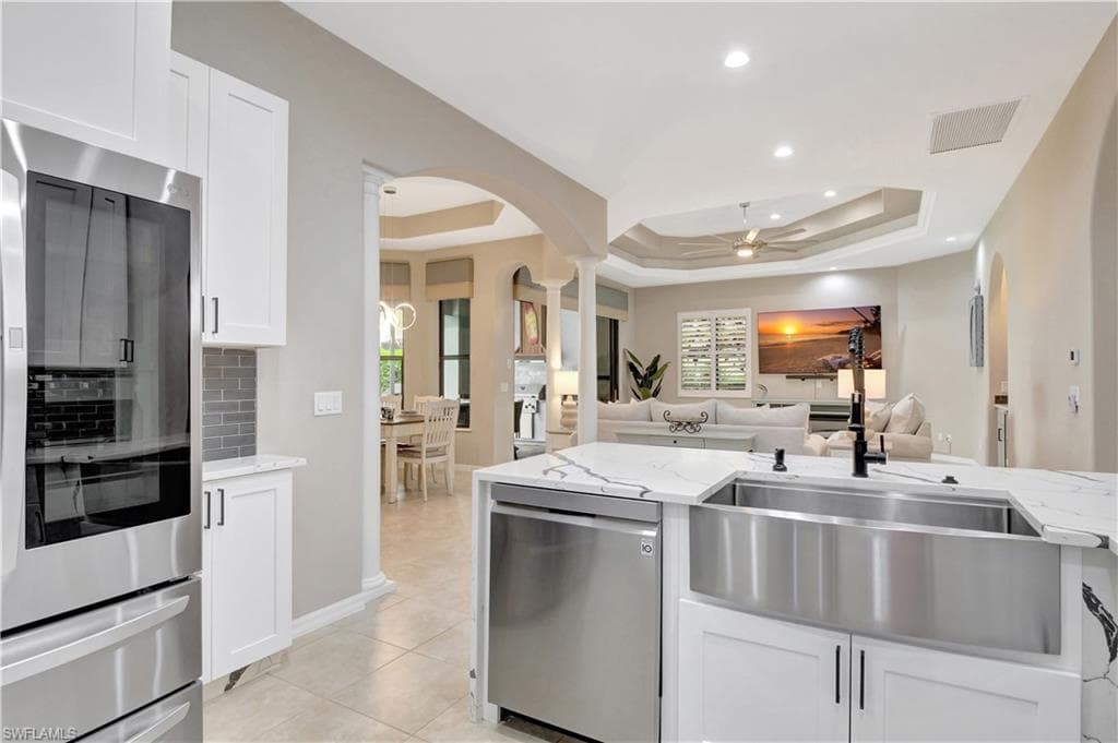 4308 Longshore Way S, Naples, FL 34119-12