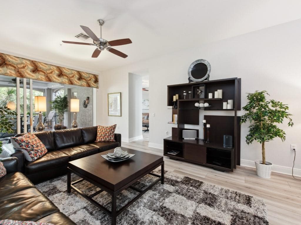 9270 Campanile Cir 202, Naples, FL 34114-11