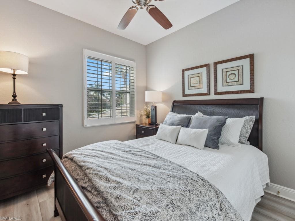 9270 Campanile Cir 202, Naples, FL 34114-19