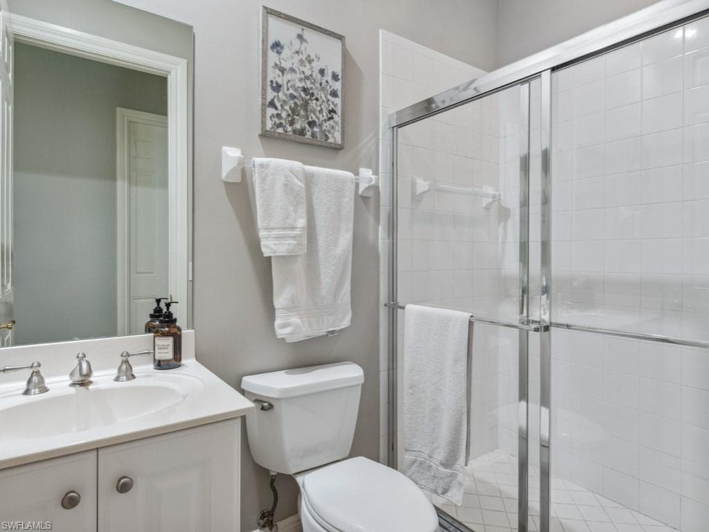 9270 Campanile Cir 202, Naples, FL 34114-23
