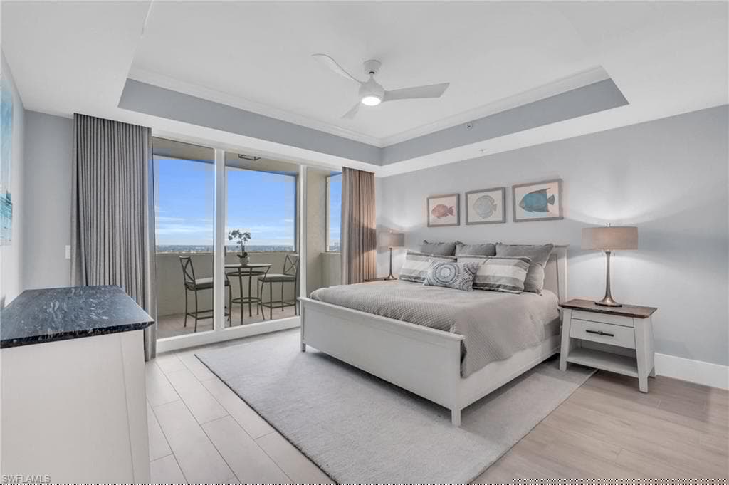 285 Grande Way 1406, Naples, FL 34110-18